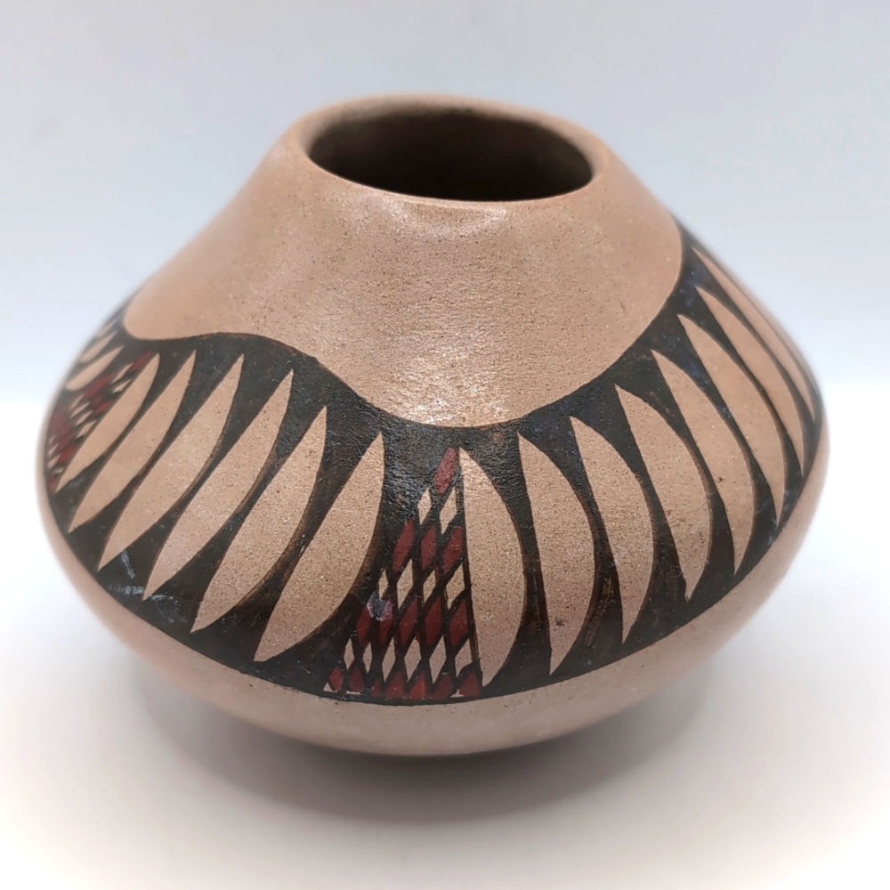 Mata Ortiz Mexico Polychrome Clay Pottery Hand Painted Snake Seed Pot Vase - Picture 3 of 12